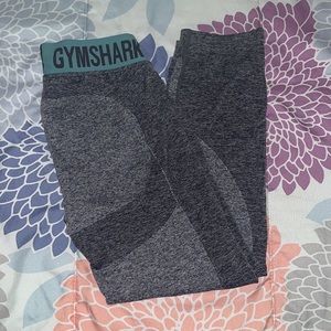 Gymshark cropped leggings in grey with blue logo band